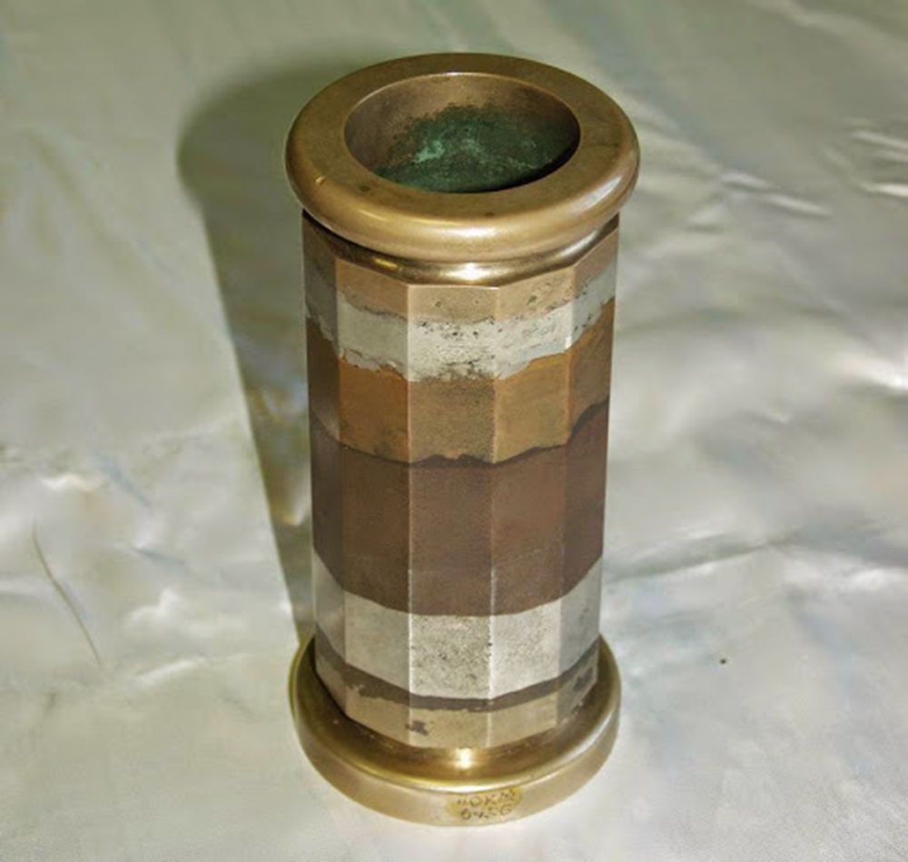 Стакан славянова. Стакан славянова. Стакан сэндвич славянова. Дом музей славянова. Стакан сэндвич славянова.