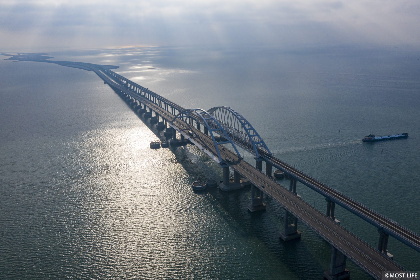 Как сейчас выглядит крымский мост фото
