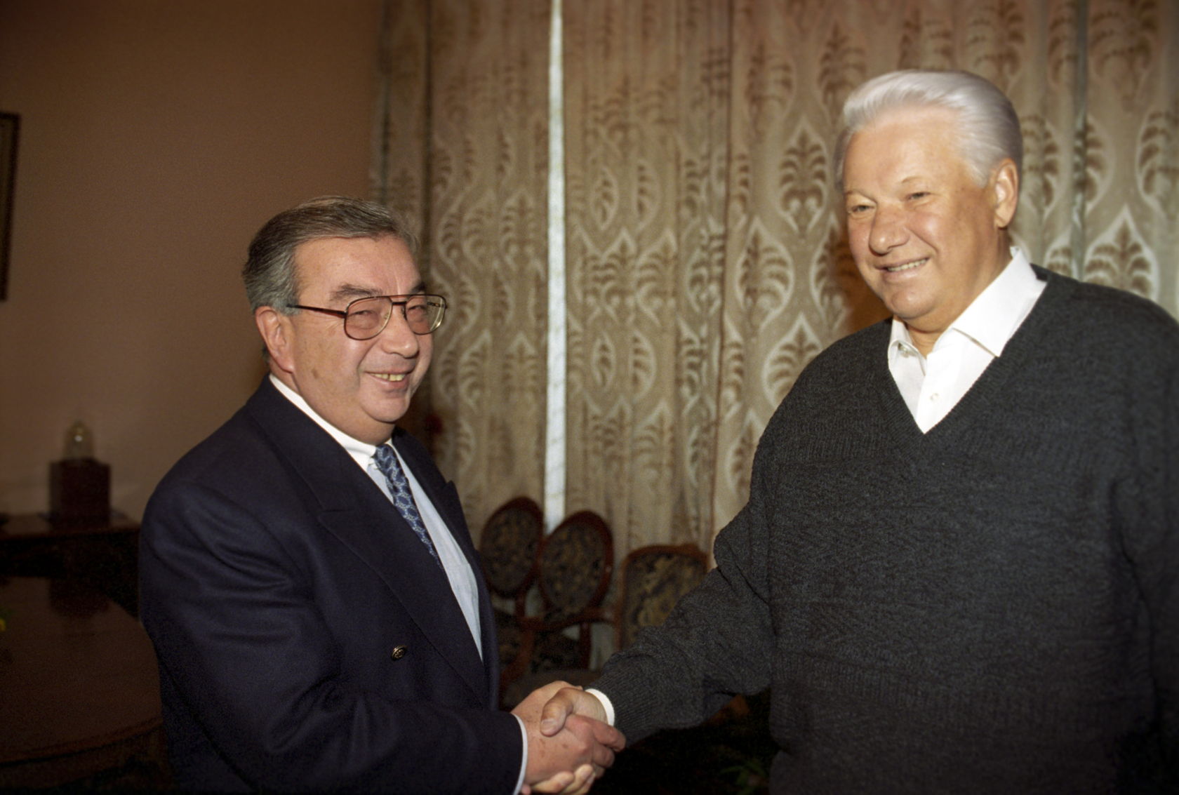Премьер министр 90. Е. М. Примаков 1998 год.