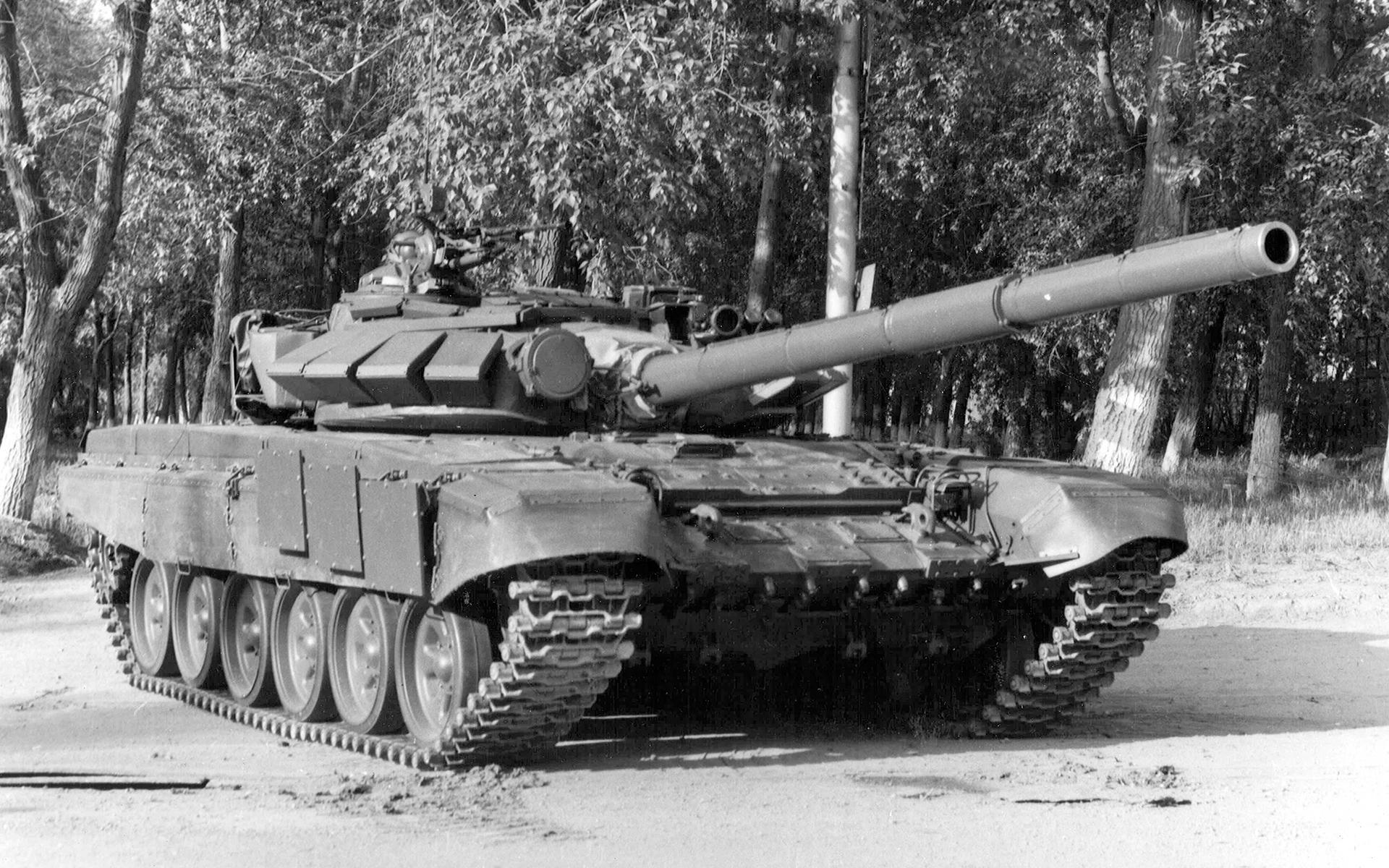 دبابة ذات طباع رياضية تي-72بي3 -KYwxlEKC0m8o6Vqe-Li